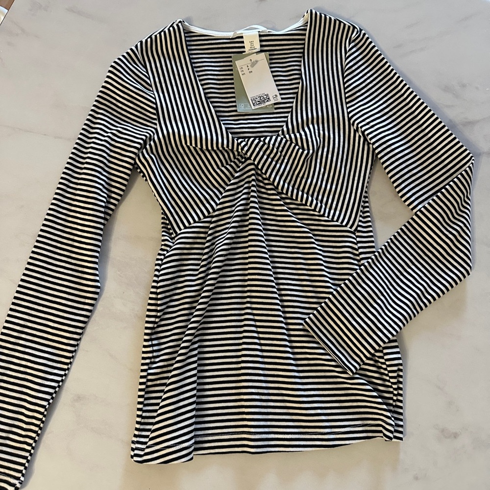 H&M Maternity Top